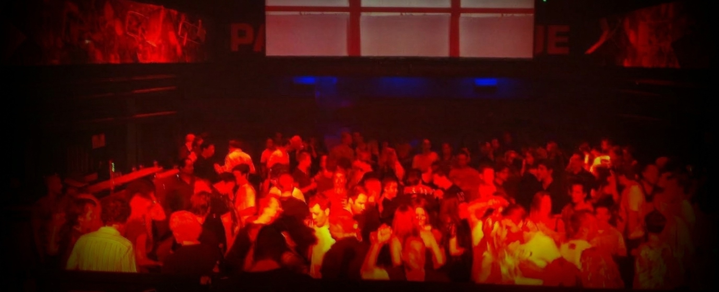 Vincent de Wit techno dance floor
